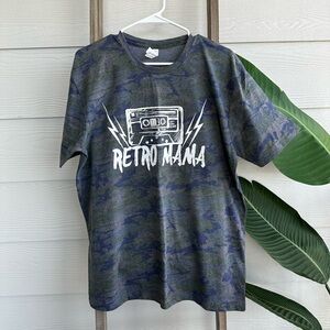Retro Mama Graphic T-Shirt